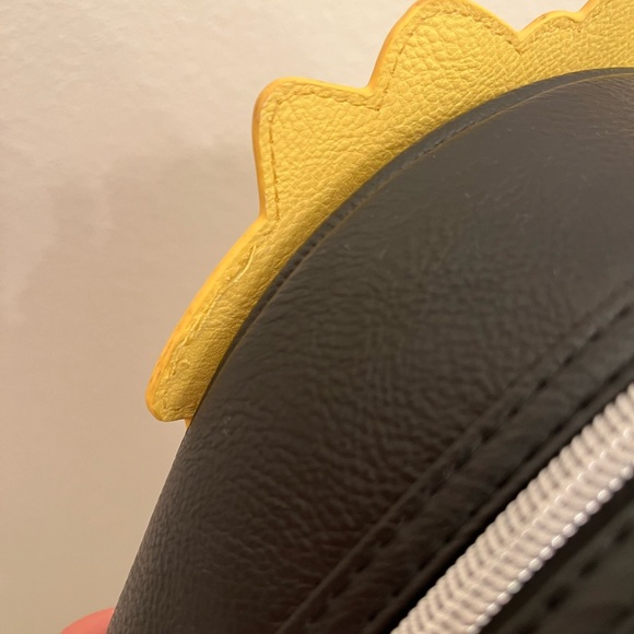 Naruto POP Loungefly backpack - Picture 7 of 7